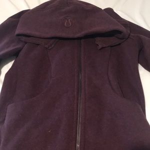 Women’s LuluLemon Scuba Hoodie